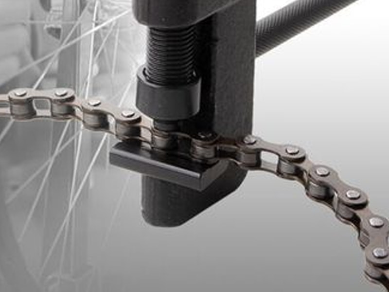 链条截断与铆接